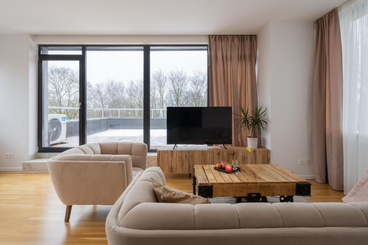 1-Bedroom Penthouse With Underground Parking Riga Exteriér fotografie