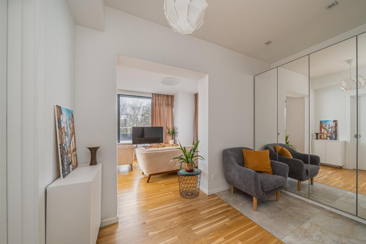 1-Bedroom Penthouse With Underground Parking Riga Exteriér fotografie
